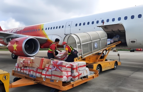 空運報價的構(gòu)成要素、影響因素及如何獲取最優(yōu)報價的策略？